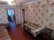 Satılır 2 otaqlı 50 m2 köhnə tikili 8 km
