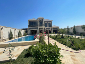 Satılır 5 otaqlı 370 m2 bağ evi Mərdəkan