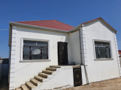 Satılır 3 otaqlı 110 m2 həyət evi Bakıxanov