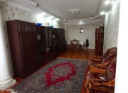 Satılır 3 otaqlı 95 m2 köhnə tikili Gənclik m.