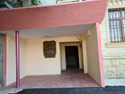 Satılır 3 otaqlı 65 m2 köhnə tikili Bakıxanov