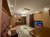 Satılır 3 otaqlı 120 m2 yeni tikili Suraxanı r.