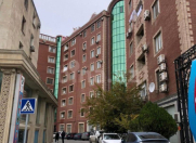 Satılır 4 otaqlı 237 m2 yeni tikili Gənclik m.