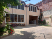 Satılır 3 otaqlı 170 m2 həyət evi Bakıxanov