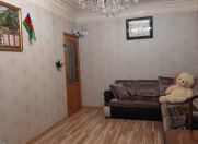 Satılır 4 otaqlı 105 m2 köhnə tikili Sərhədçi İdman kompleksi