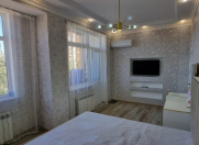 İcarəyə verilir 3 otaqlı 90 m2 yeni tikili Xalqlar Dostluğu m.