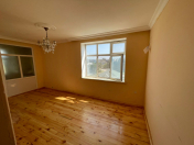 Satılır 2 otaqlı 40 m2 köhnə tikili Bakıxanov