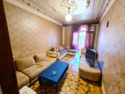 İcarəyə verilir 2 otaqlı 60 m2 köhnə tikili Gənclik m.