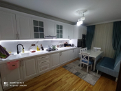 Satılır 3 otaqlı 97 m2 yeni tikili Çiçək