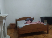 İcarəyə verilir 4 otaqlı 121 m2 yeni tikili Nizami m.