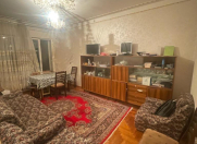 Satılır 4 otaqlı 90 m2 köhnə tikili İnşaatçılar m.