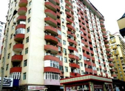 Satılır 3 otaqlı 130 m2 yeni tikili Həzi Aslanov m.