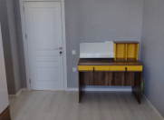 Satılır 4 otaqlı 100 m2 köhnə tikili 8 km