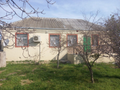 Satılır 4 otaqlı 120 m2 həyət evi Binə