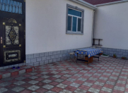 Satılır 5 otaqlı 140 m2 həyət evi Babək Plaza