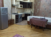İcarəyə verilir 3 otaqlı 130 m2 yeni tikili 28 May m.
