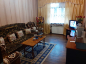 Satılır 4 otaqlı 110 m2 köhnə tikili Əhmədli m.