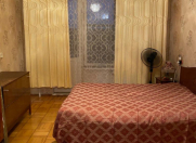 Satılır 4 otaqlı 120 m2 köhnə tikili 8 km