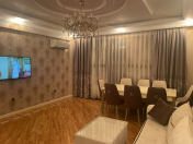 Satılır 3 otaqlı 145 m2 yeni tikili 6 mkr