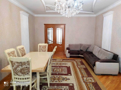 İcarəyə verilir 2 otaqlı 110 m2 yeni tikili Memar Əcəmi m.