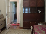 İcarəyə verilir 2 otaqlı 90 m2 köhnə tikili Gənclik m.