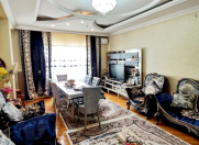 Satılır 4 otaqlı 230 m2 yeni tikili 5 mkr