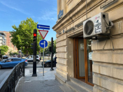 Satılır 4 otaqlı 65 m2 obyekt Nəsimi r.