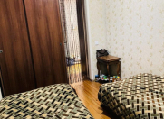 Satılır 3 otaqlı 100 m2 həyət evi İnşaatçılar m.