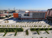 Satılır 3 otaqlı 130 m2 yeni tikili Ağ şəhər