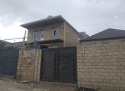 Satılır 4 otaqlı 200 m2 həyət evi Müşfiqabad