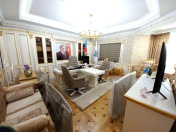 Satılır 5 otaqlı 500 m2 ofis Şah İsmayıl Xətai m.