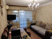 Satılır 2 otaqlı 30 m2 köhnə tikili Oskar şadlıq sarayı