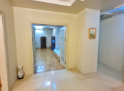 Satılır 4 otaqlı 190 m2 yeni tikili Şəlalə parkı