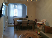 Satılır 2 otaqlı 56 m2 köhnə tikili 3 mkr