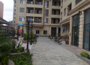 Satılır 3 otaqlı 136 m2 yeni tikili Ağ şəhər