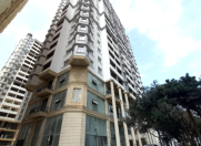 Satılır 1 otaqlı 68 m2 yeni tikili Şah İsmayıl Xətai m.