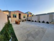 Satılır 4 otaqlı 130 m2 həyət evi Binəqədi