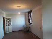 Satılır 1 otaqlı 40 m2 köhnə tikili Asan Xidmət-5