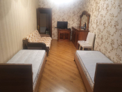 İcarəyə verilir 4 otaqlı 120 m2 yeni tikili 20 yanvar m.