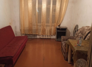 Satılır 4 otaqlı 90 m2 köhnə tikili Y.Günəşli