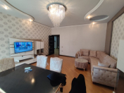 İcarəyə verilir 4 otaqlı 160 m2 yeni tikili Nəriman Nərimanov m.