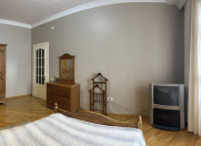 Satılır 3 otaqlı 132 m2 yeni tikili Nəriman Nərimanov m.