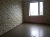 Satılır 2 otaqlı 60 m2 köhnə tikili Bakıxanov