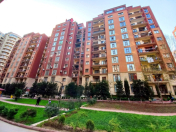 Satılır 4 otaqlı 186 m2 yeni tikili Gənclik m.