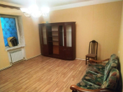 İcarəyə verilir 2 otaqlı 50 m2 köhnə tikili 28 May m.