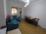 Satılır 2 otaqlı 50 m2 köhnə tikili Nəsimi m.