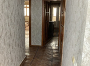 İcarəyə verilir 4 otaqlı 90 m2 köhnə tikili Elmlər Akademiyası m.