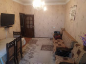 İcarəyə verilir 2 otaqlı 45 m2 köhnə tikili Gənclik m.