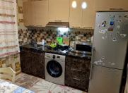 Satılır 3 otaqlı 90 m2 köhnə tikili Binə