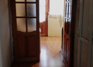 Satılır 4 otaqlı 98 m2 köhnə tikili Həzi Aslanov m.